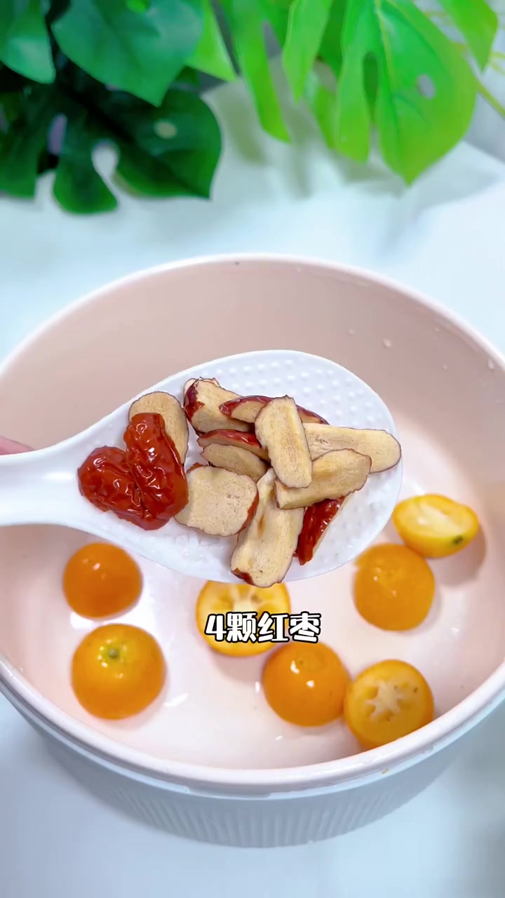 全家一起喝的养生水果食疗汤|酸甜解腻|天气越来越暖和了,每天喝上一碗水果甜汤,开胃解腻,有