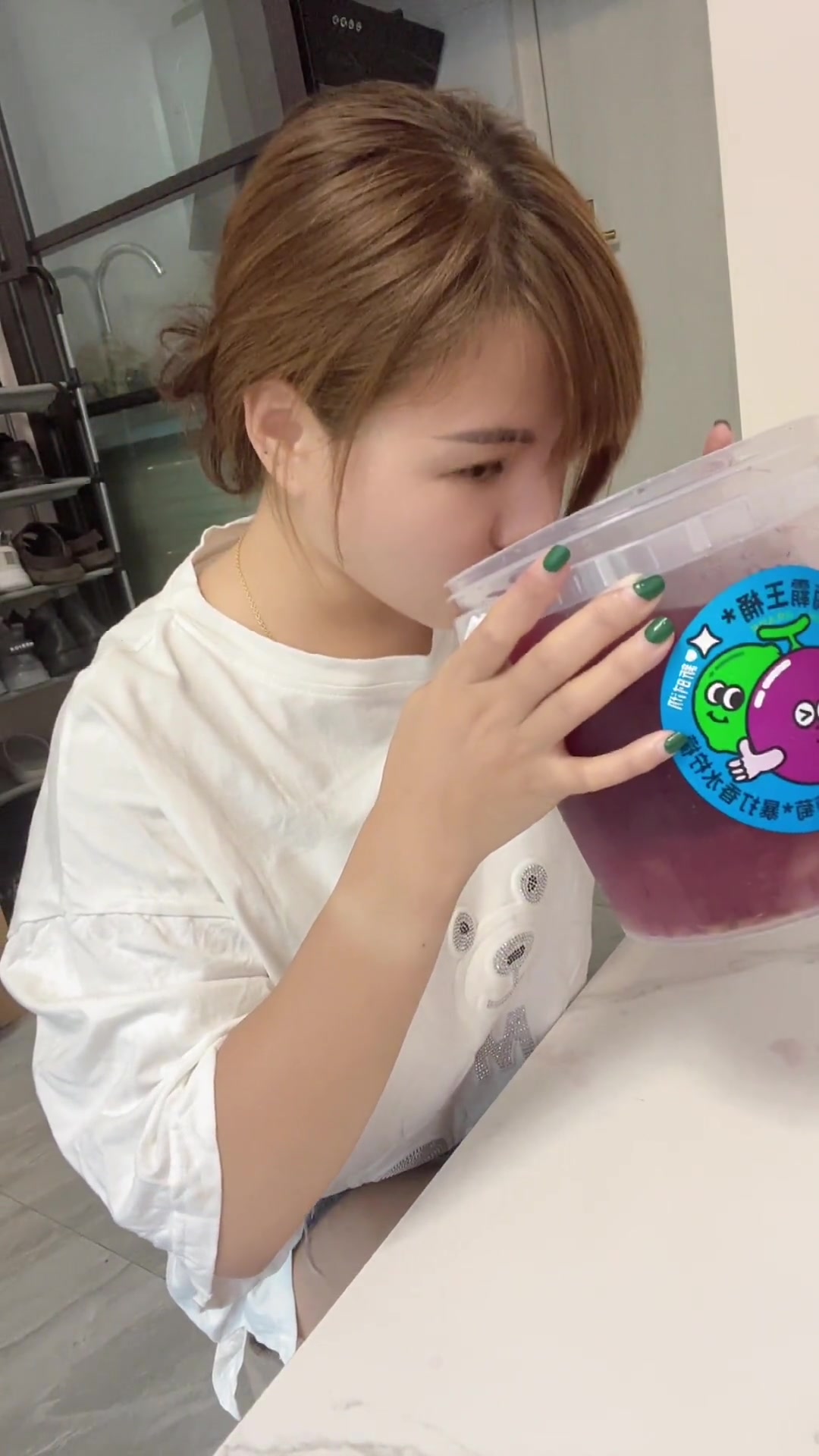 3l葡萄霸王桶,拿桶喝。全国通用哦 易婷婷 秋天的第一杯奶茶 仙女都在喝什么 新时沏