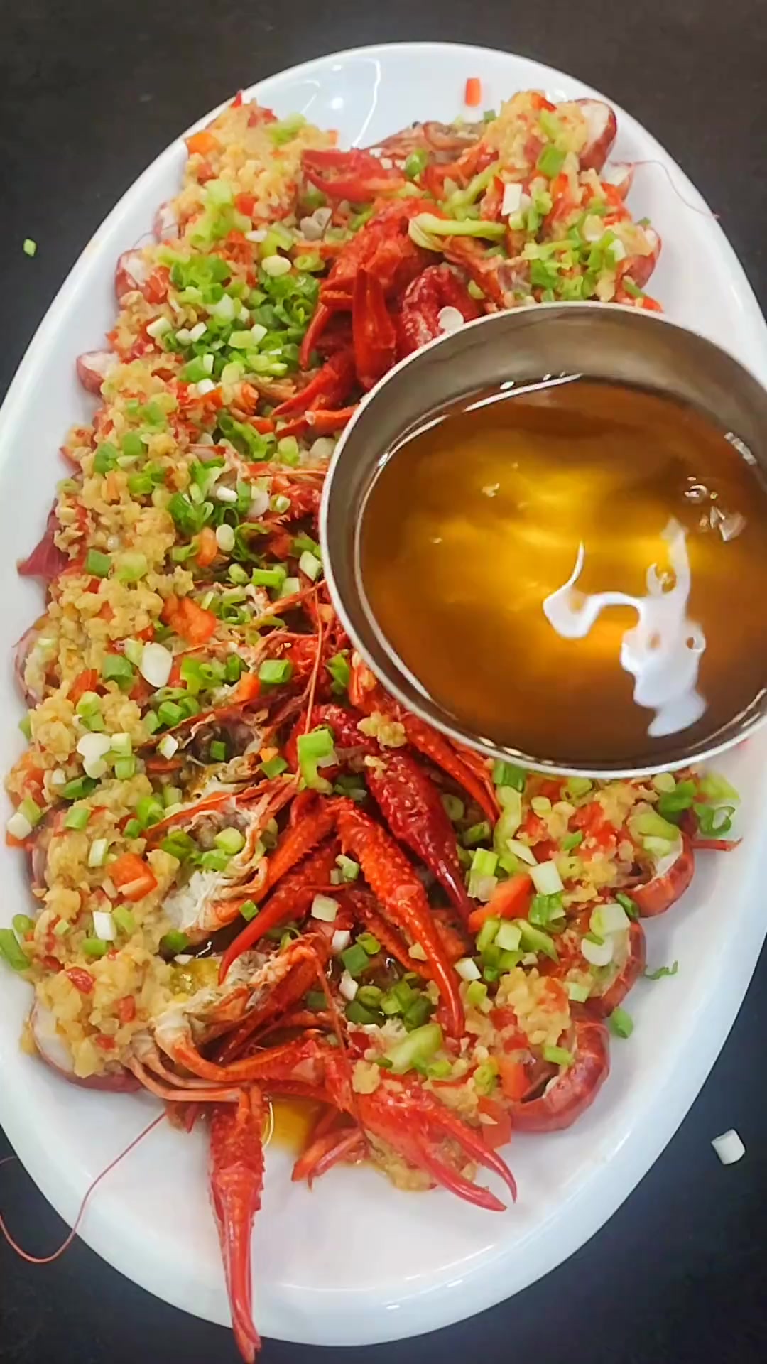 蒸蒜泥小龙虾 吃龙虾的季节 小龙虾配啤酒 美食诱惑 美食分享