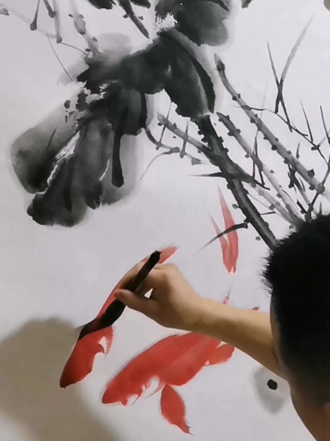 《郭丰演》书画视频,写意画意境创作,泼墨挥毫鲤鱼