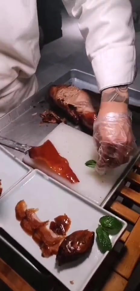 京味斋正宗北京烤鸭