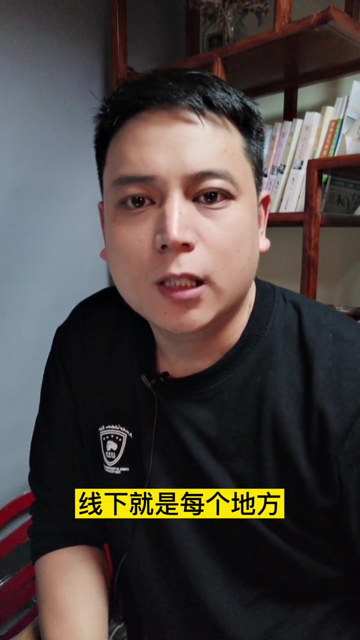 郑州零基础学花艺,学花艺是去培训班还是去花店?这个相信说一下 花艺培训 零基础学花艺