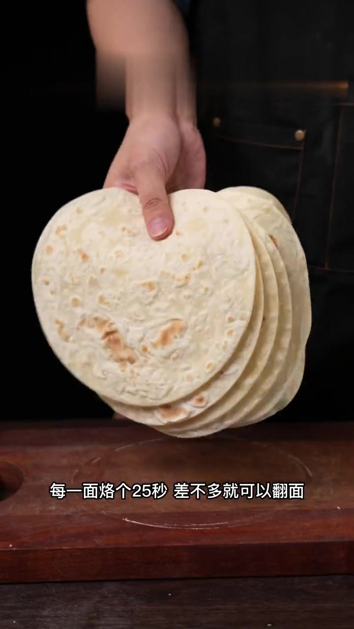甜面酱、卷饼、素食版老北京鸡肉卷的做法!