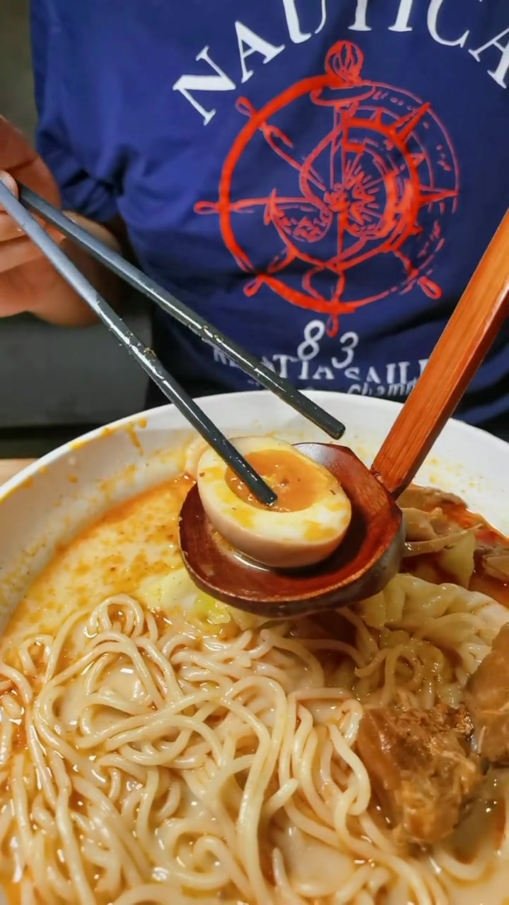 国内241家店通用的「味千拉面」——「熊本火山拉面」23.9 味千拉面 上海探店 拉面 日