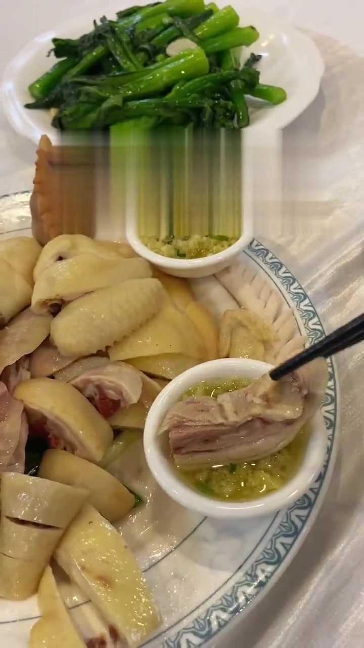 广州吃鸡哪家强?这家的白切鸡最好吃!