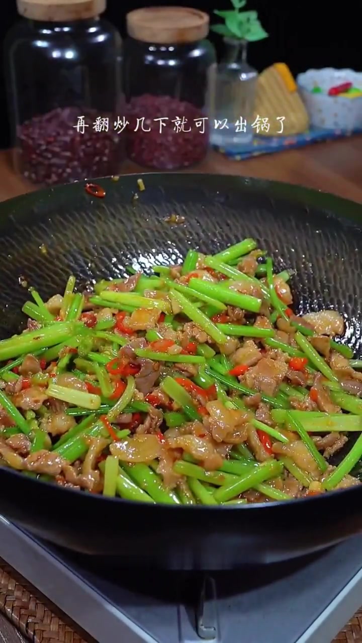嫩滑芹菜炒牛肉的家常做法 还可以做,香菜炒牛肉和西芹炒牛肉丝