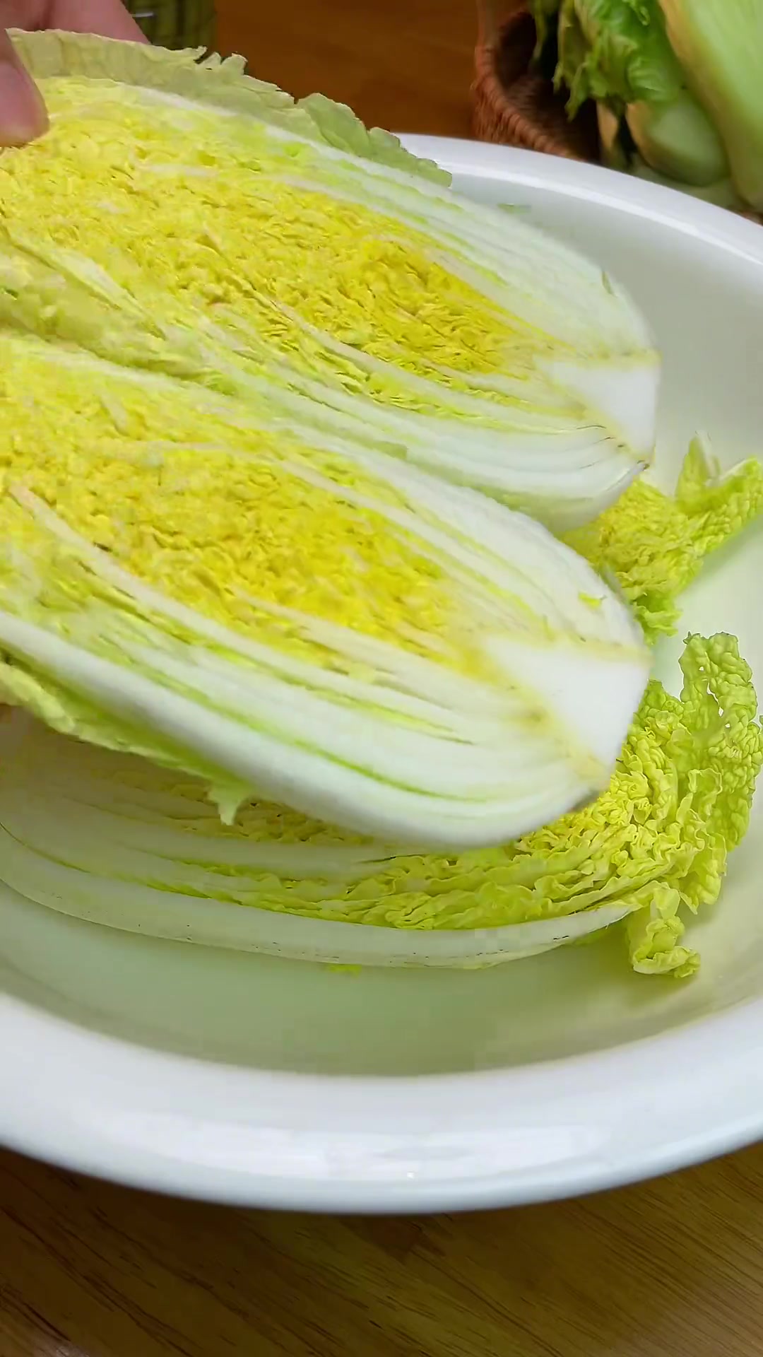 酸菜炖粉条包饺子就用自己做的酸菜 泡菜还能这样泡 泡菜