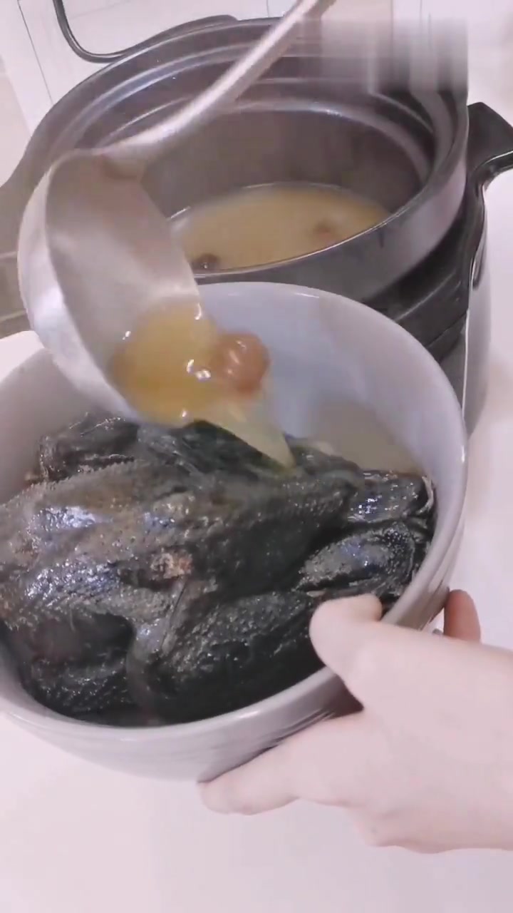当归乌鸡汤