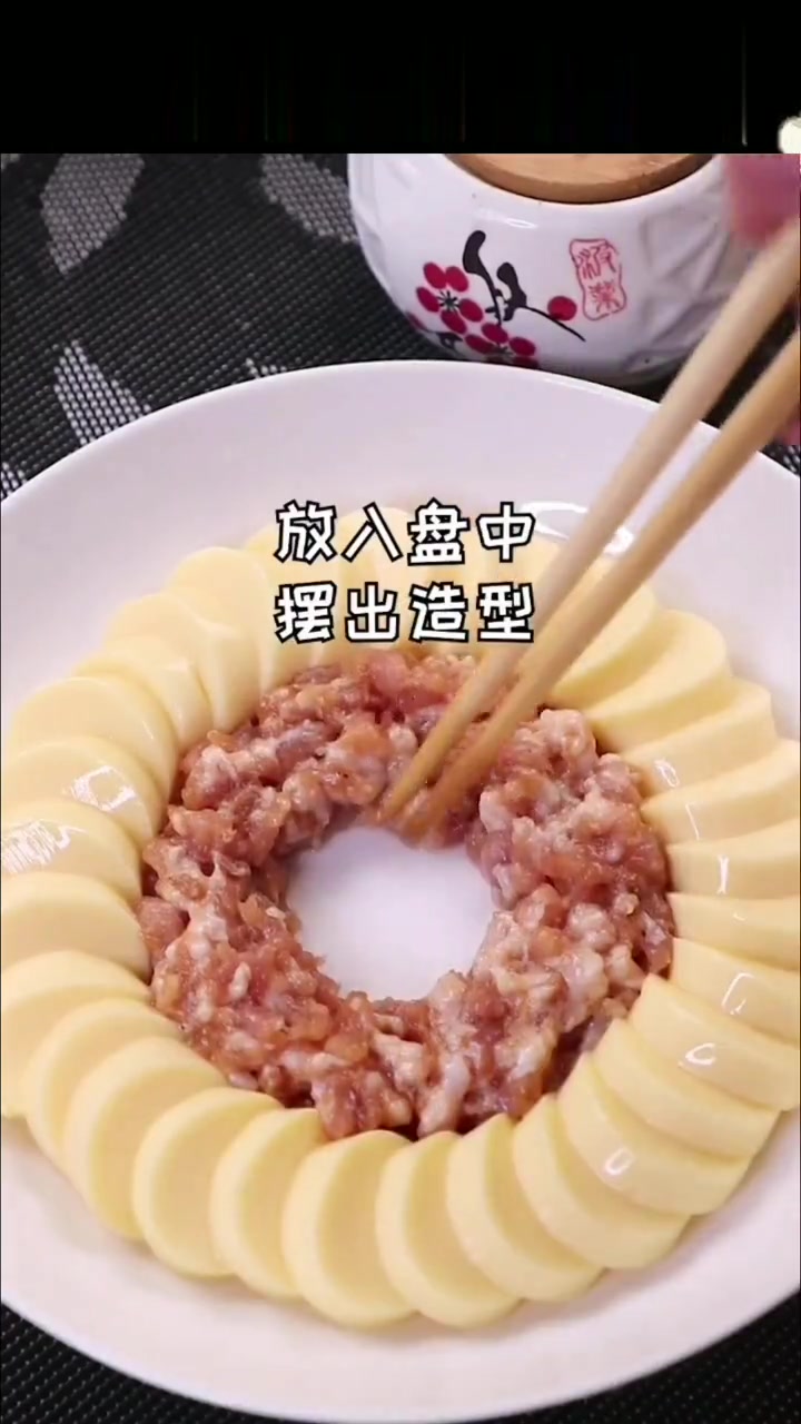 荤素搭配肉沫蒸日本豆腐吃一口香软不油腻