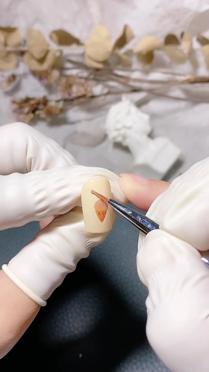 复古兔子2|可爱治愈棕色系|卡通手绘 穿戴甲片定制 可爱美甲 美甲教程 兔年美甲 手绘美甲