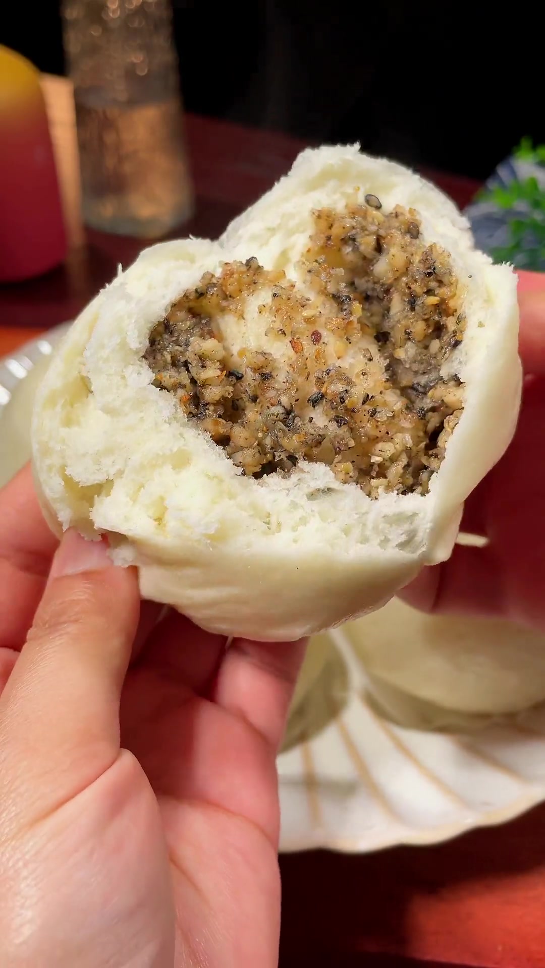 蓬松宣软做法简单的糖包子教程你收好了 全家人都爱吃的早餐 自制香喷喷的包子 糖包子的做法