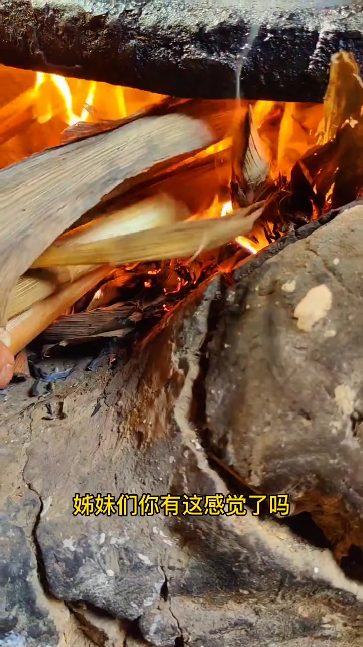 #博山煎饼,只有在农村才能吃上这样的纯手工美食i粗茶淡饭,平平淡淡