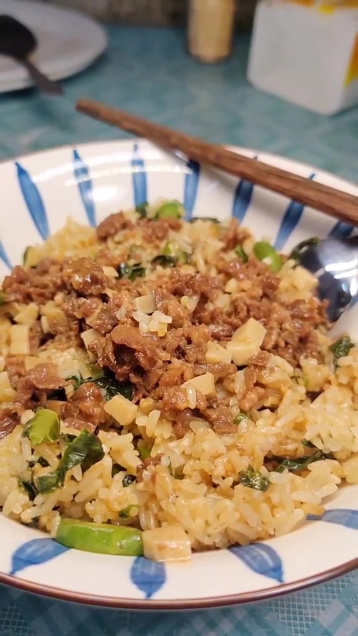 第60集|西头乡老牌苦瓜炒饭,软绵绵的炒饭有多少人喜欢呢?潮汕美食 揭阳美食 揭阳美食攻略