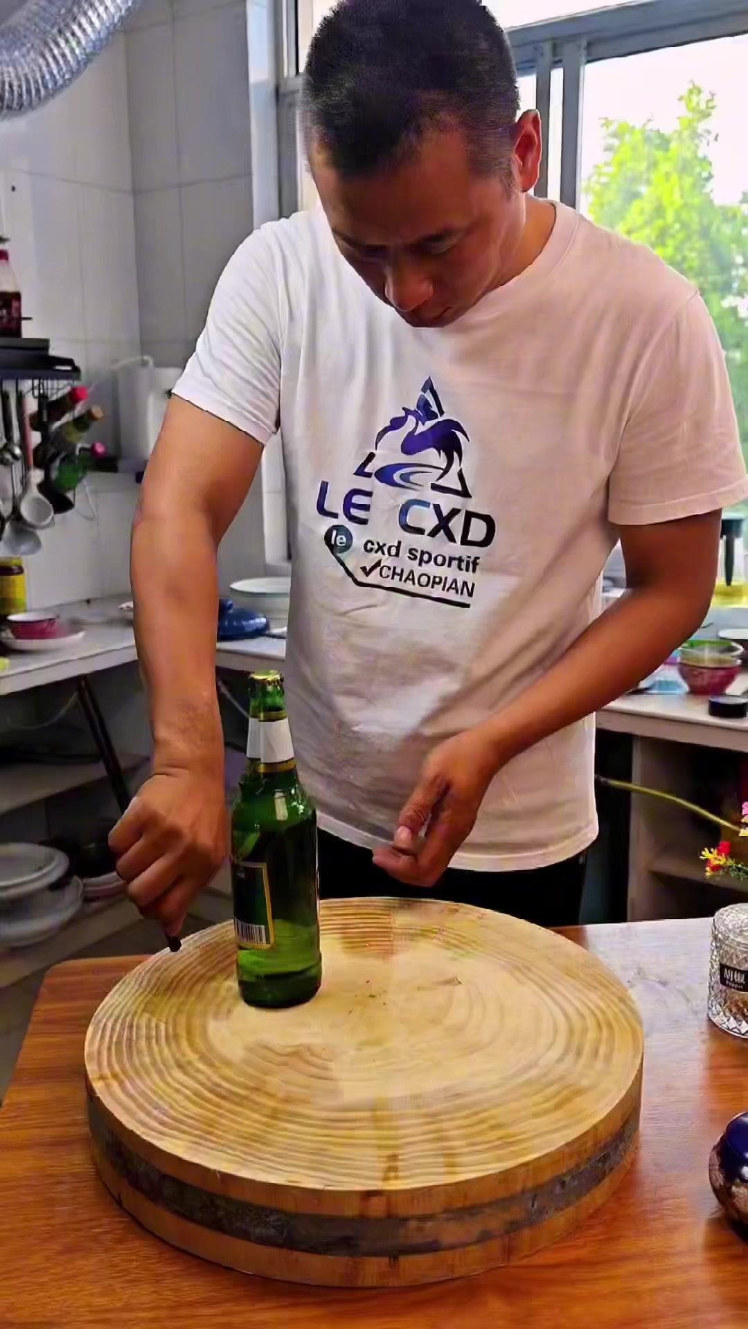 以后想吃红烧猪蹄你就按照我这个方法做,软烂入味