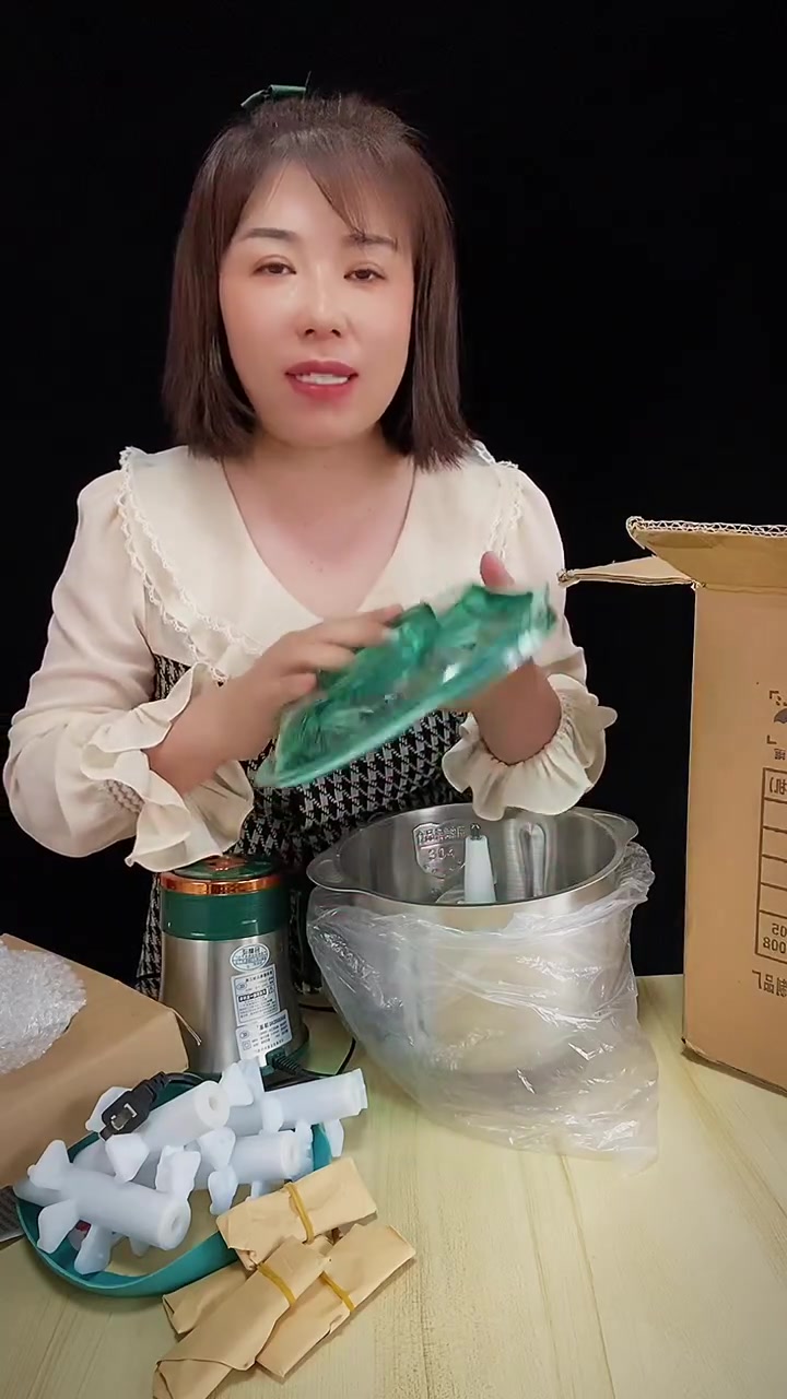 顶圣新升级5L升5档位家用不锈钢绞肉机,500瓦大功率,6叶刀,做饺子能绞肉绞菜,能和面、