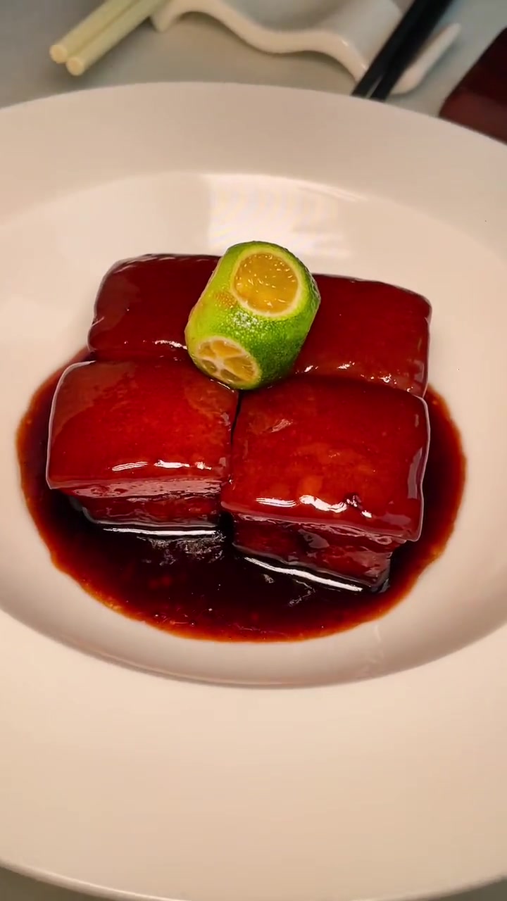电视剧都要来取景拍摄的江浙菜餐厅,环境雅致,美食就是快乐的标配 本地宝藏美食 情侣餐厅推荐