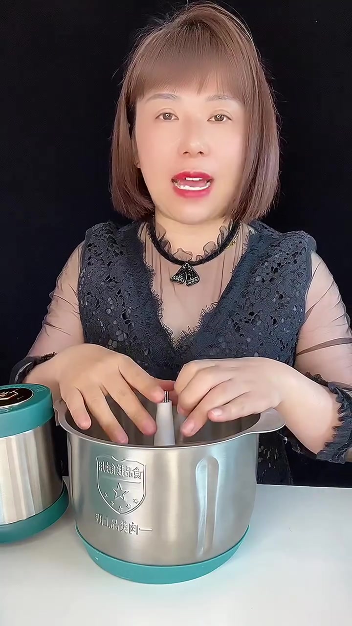 鑫昌泰 新升级绞肉机,今日活动现货,500瓦电机,四升的大容量,2-10口人都能用,再多送