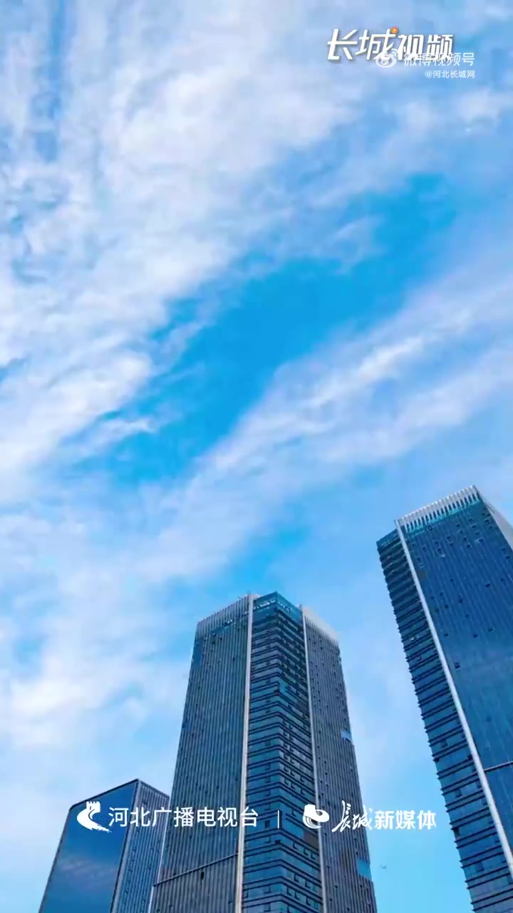 「百姓看联播 丨“馒头”返乡记」一天出炉几百万个大馒头,一样的形状、一样的香甜……这正是河