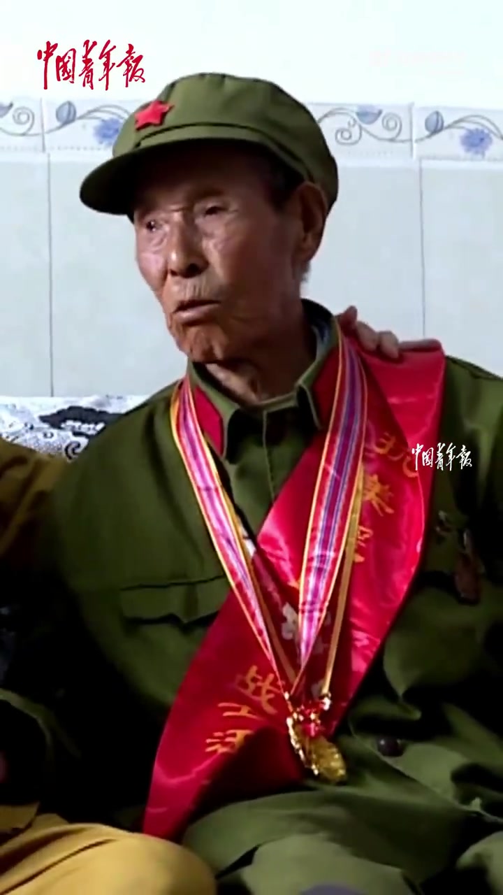 「致敬!百岁抗美援朝老战士再唱志愿军战歌」“雄赳赳,气昂昂,跨过鸭绿江”……近日,云南祥云