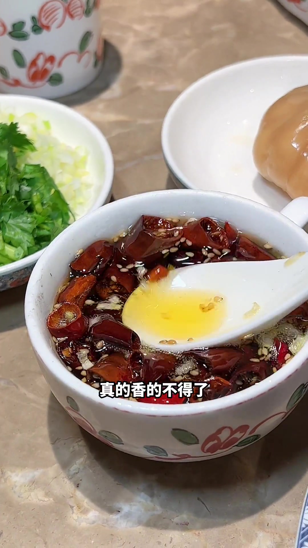 在朋友无数次推荐的老门框爆肚涮肉馆,炫上了心心念念的铜锅涮肉 好羊肉清水煮 老门框 铜锅涮