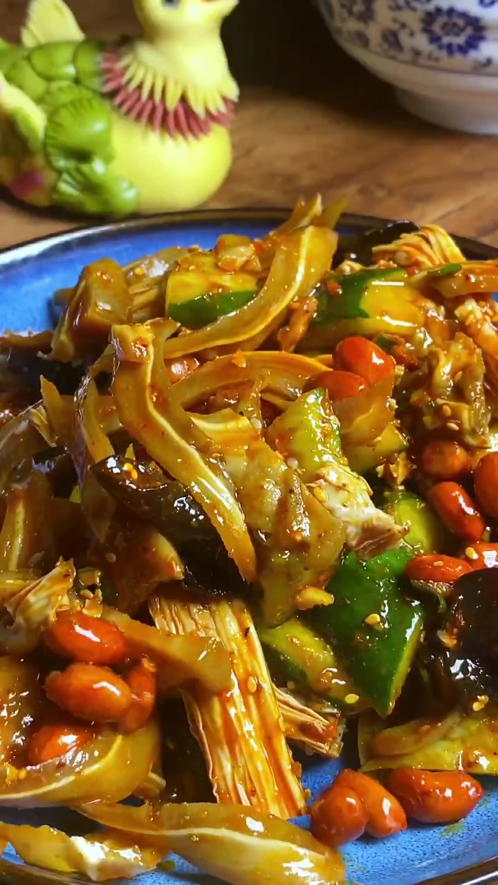 凉拌菜,猪耳朵,黄瓜,花生,腐竹,木耳