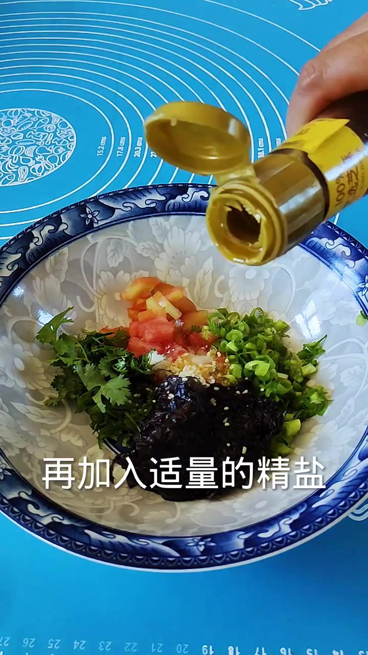 清汤面不油不腻做法还简单,全麦荞麦面链接在视频下方,需要的姐妹去拍,中坝生抽小黄车有货