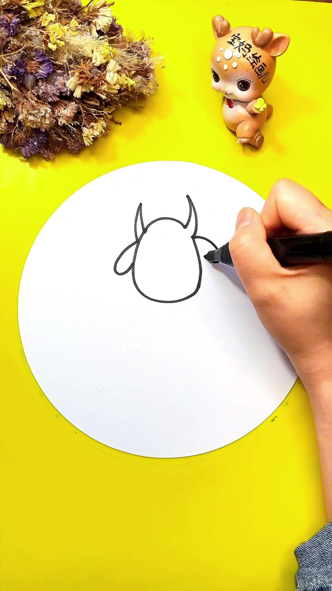 马克笔手绘:小牛简笔画