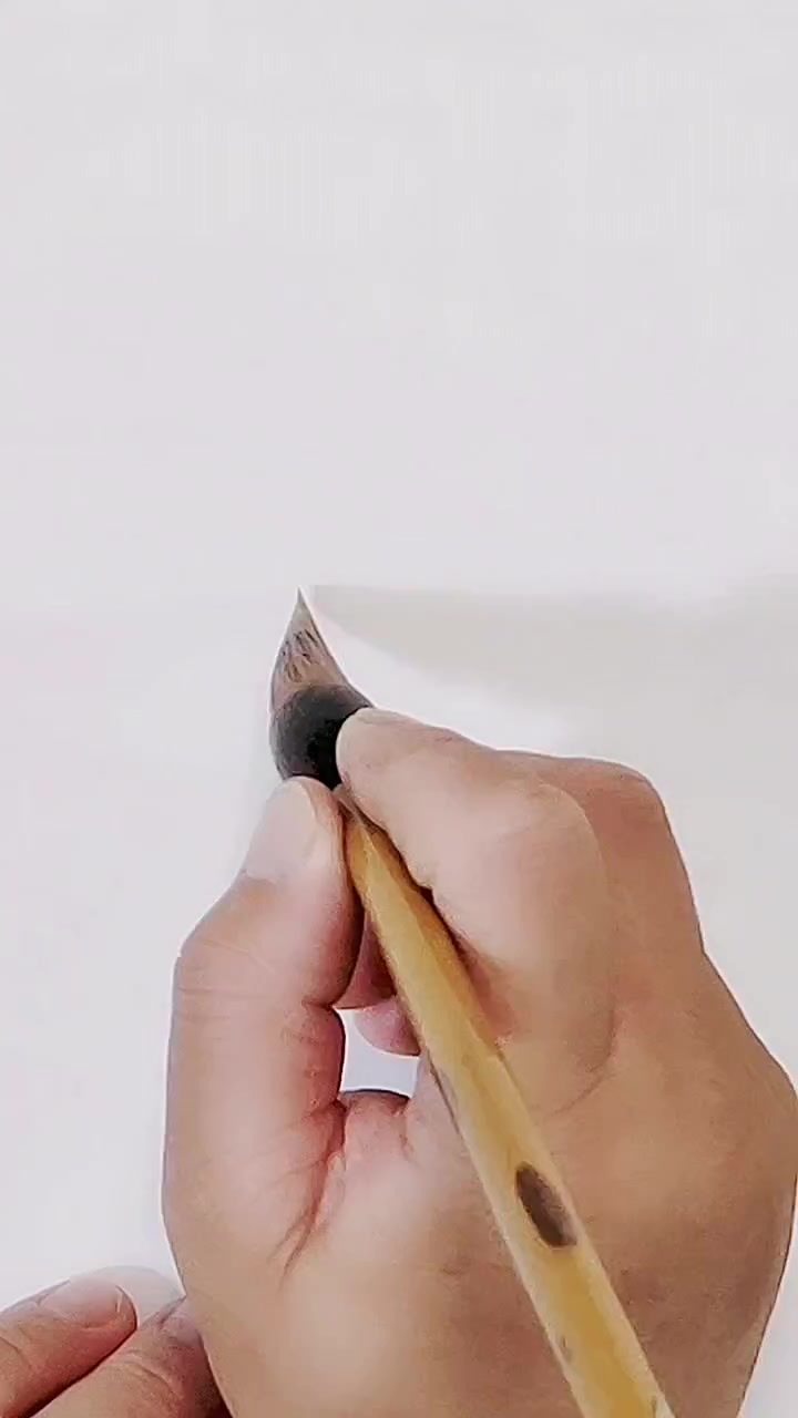画蜜蜂