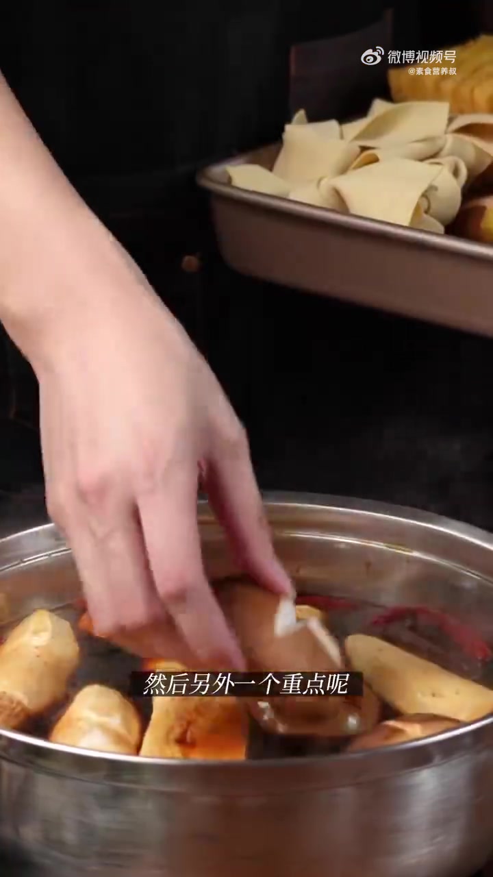 卤素菜拼盘+无油卤汁配方,超级入味,爱吃卤味的一定要收藏。武汉美食种草 舌尖上的武汉