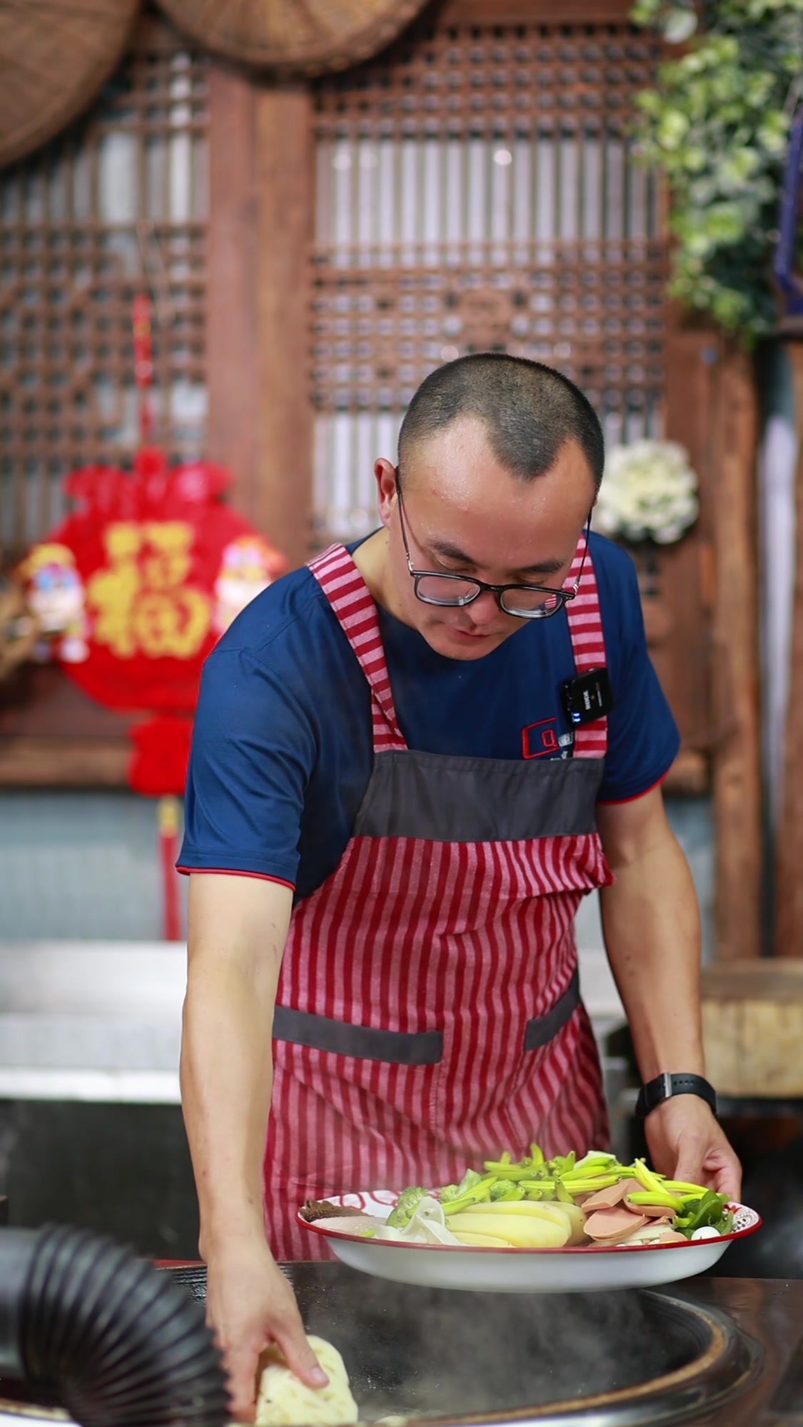 无辣不欢,无麻不畅,这个藤椒味的#钵钵鸡