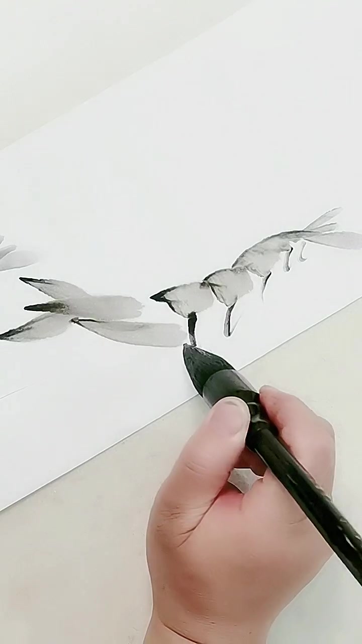 齐白石水墨虾
