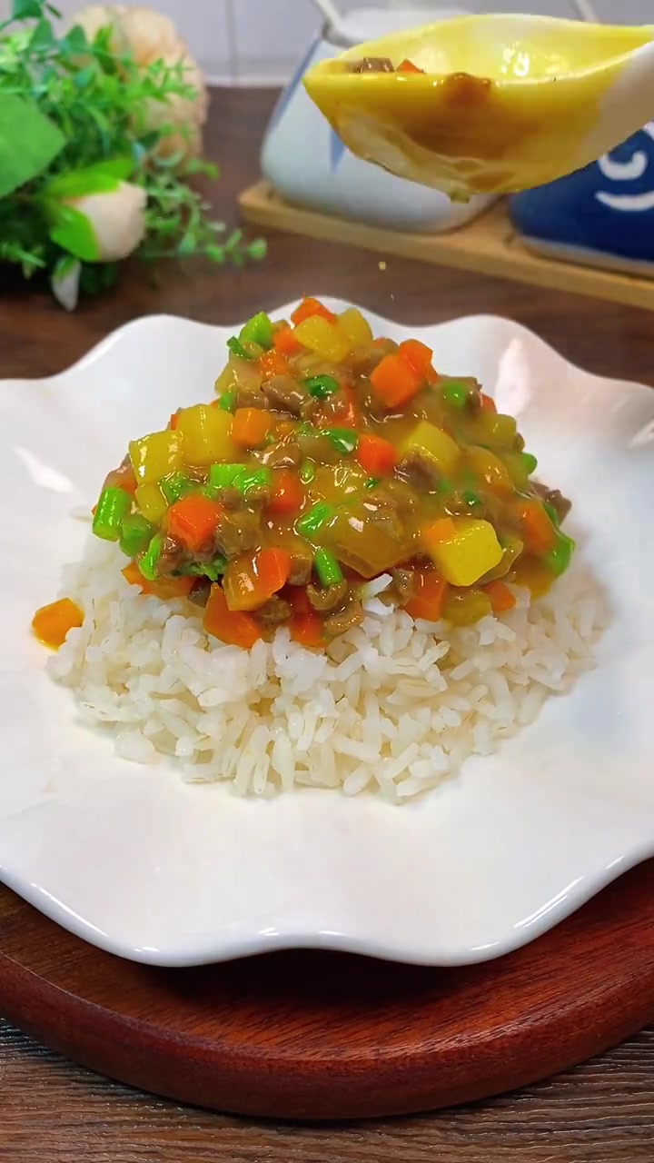我每周都会给女儿安排这个咖喱牛肉饭,又香又嫩,孩子轻松光盘 宝宝辅食 咖喱牛肉饭