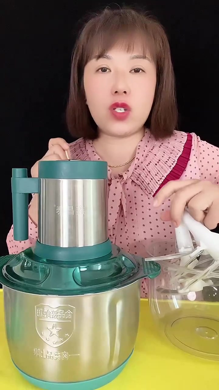 鑫昌泰 新升级绞肉机,今日活动现货,500瓦电机,三五秒就绞好肉馅和菜馅,一分钟能和面,四