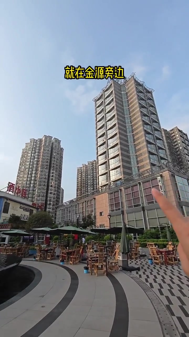 北滨路金源广场这家酒小区复古风的装修,氛围感十足,拍照打卡巨出片,菜品味道正宗,家人朋友聚