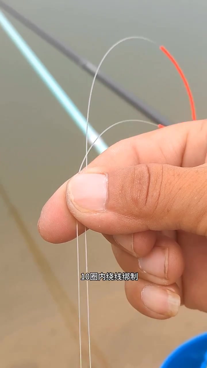 歪嘴大物子线双钩,刺鱼不丢口防脱钩,多重加固抗拉性强,大鱼吃钩跑不掉