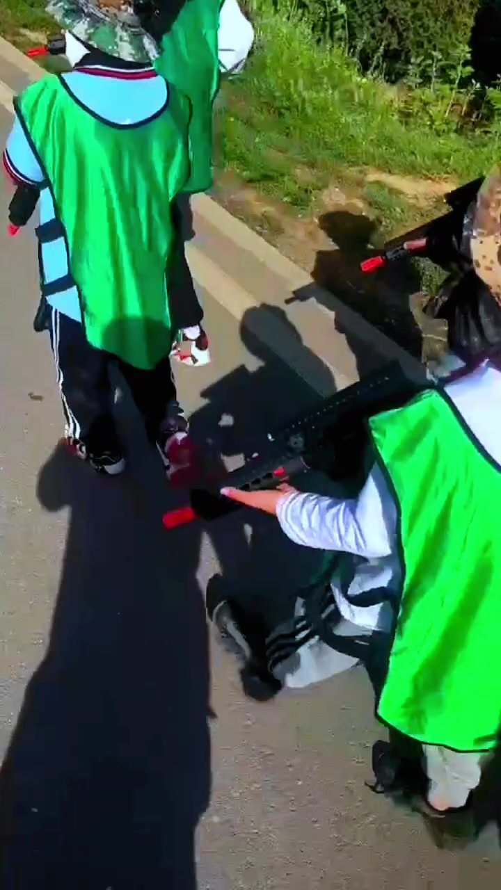真人版CS吃鸡游戏对抗设备厂家气炮枪