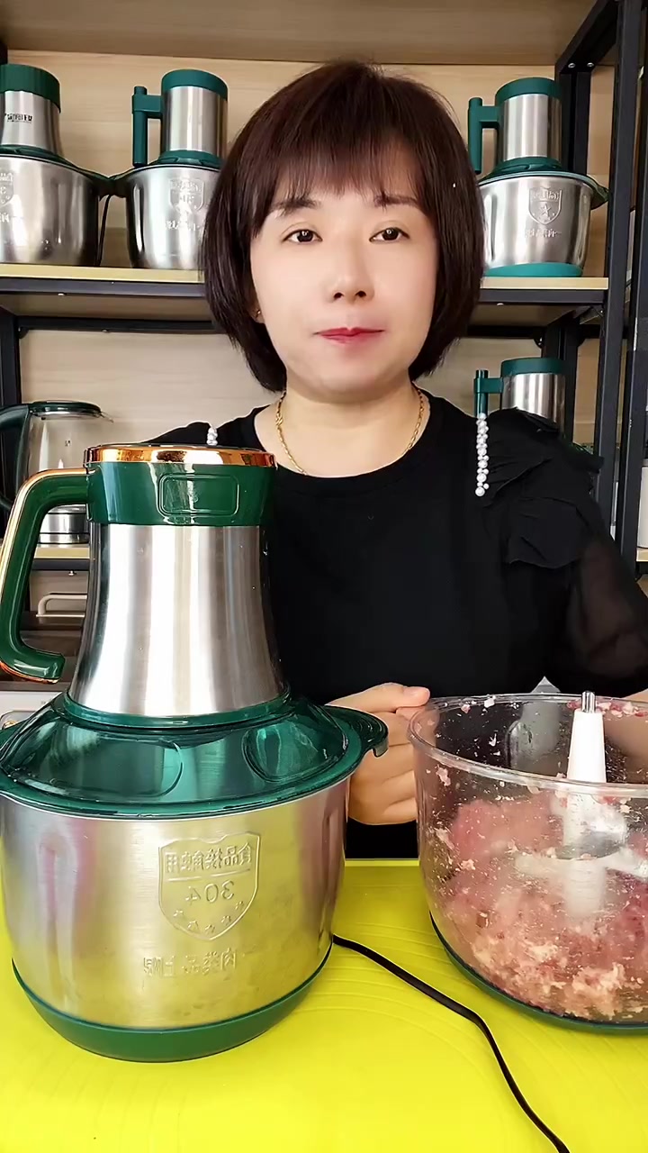 新升级大容量绞肉机,5升304不锈钢的盆,1-10口人适用,七档可调速,绞肉绞菜绞水果,和