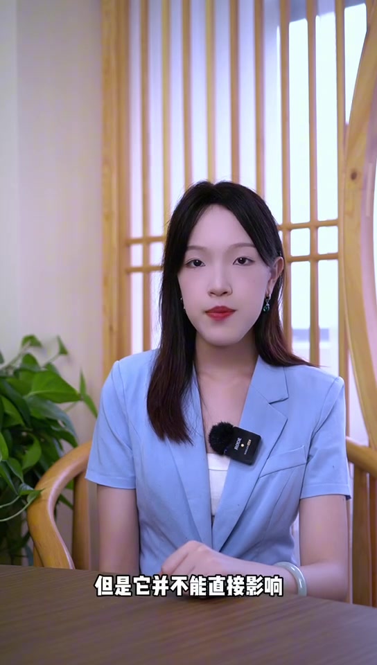 经常喝奶茶会引起白发吗