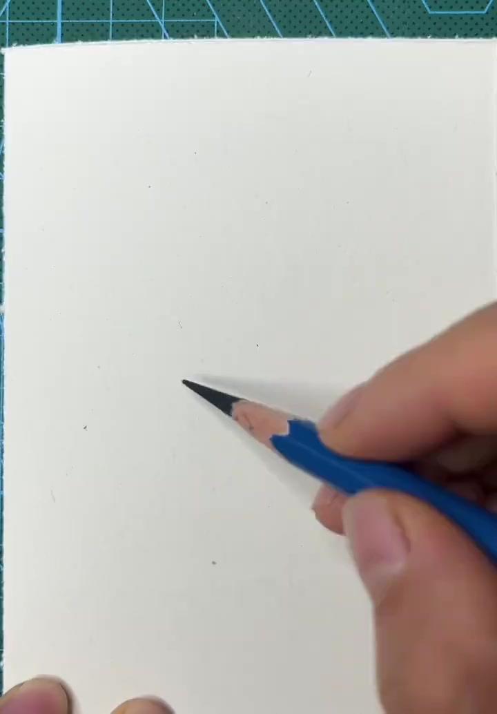 手绘漫画人物正脸