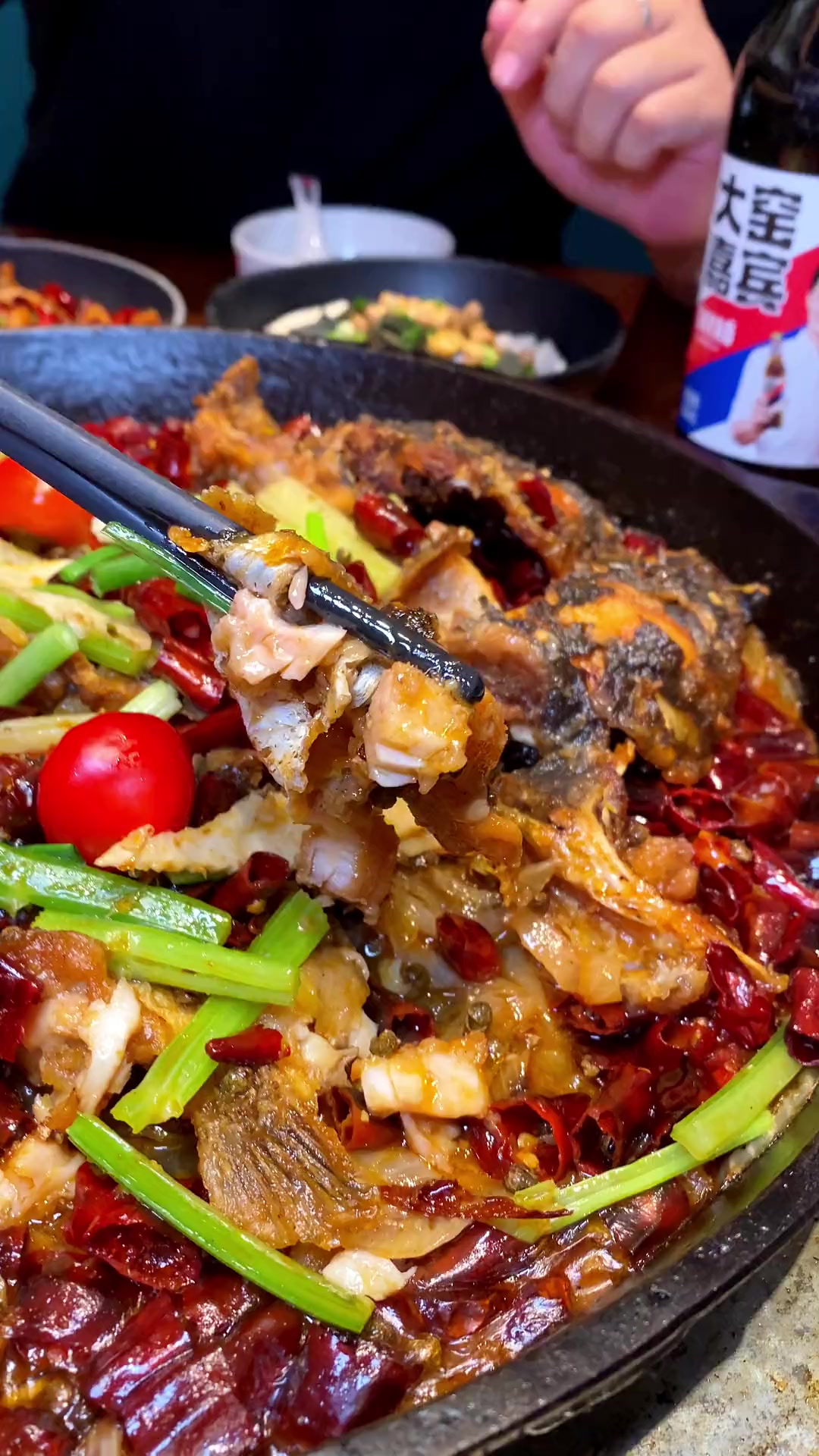 淄博美食推荐,在他们家吃鱼真的是只有一次和无数次 夏日食力狂欢 好好生活节 老板恋上鱼 夏