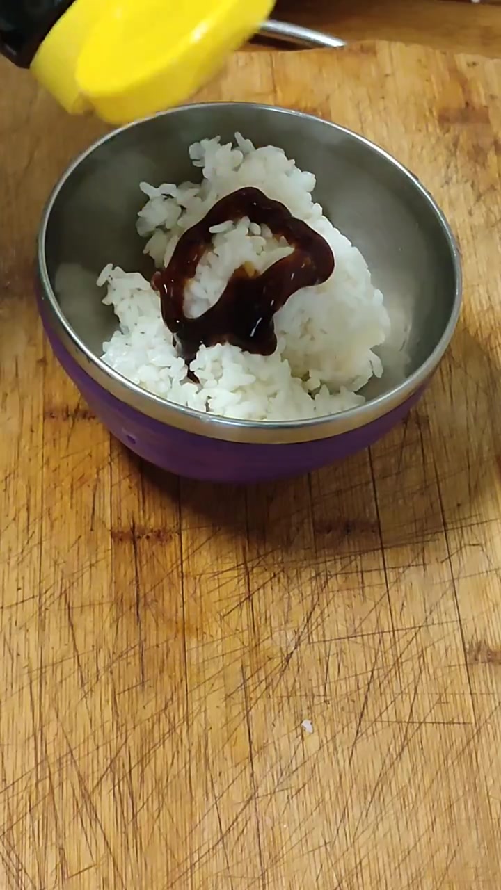 减脂期也可以吃的低卡蚝油炒饭,搭配一个大鸡排,简直不要太好吃