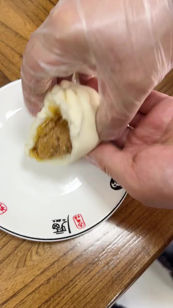 和包子肉馅一斤肉要加多少水