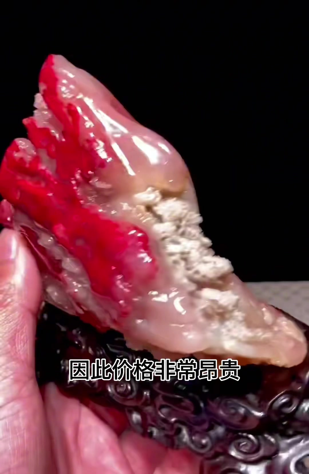 巴林鸡血冻石精品摆件