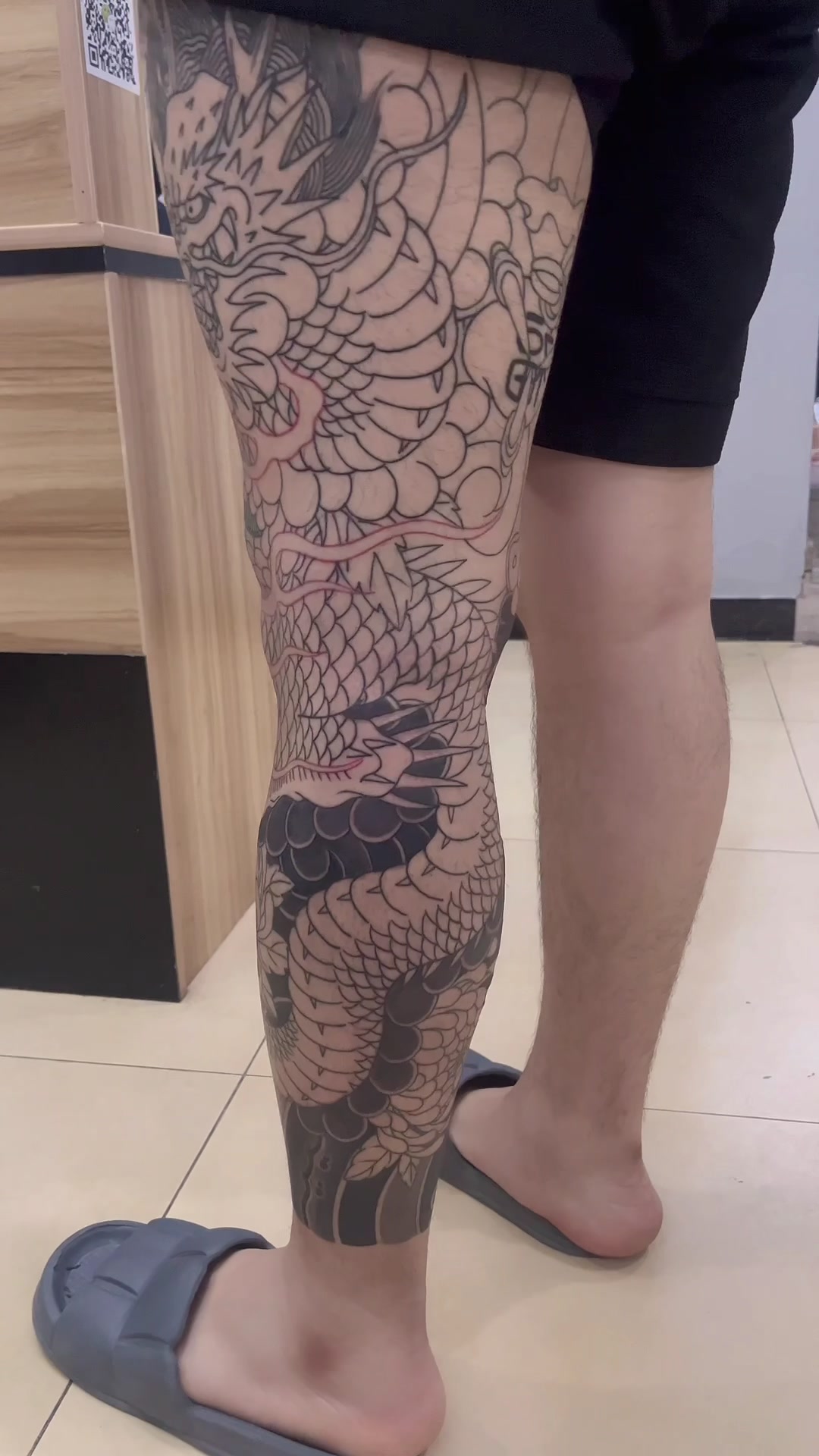 #花腿纹身 #日式老传 #同城好店推荐 #纹身师日常 #作品分享