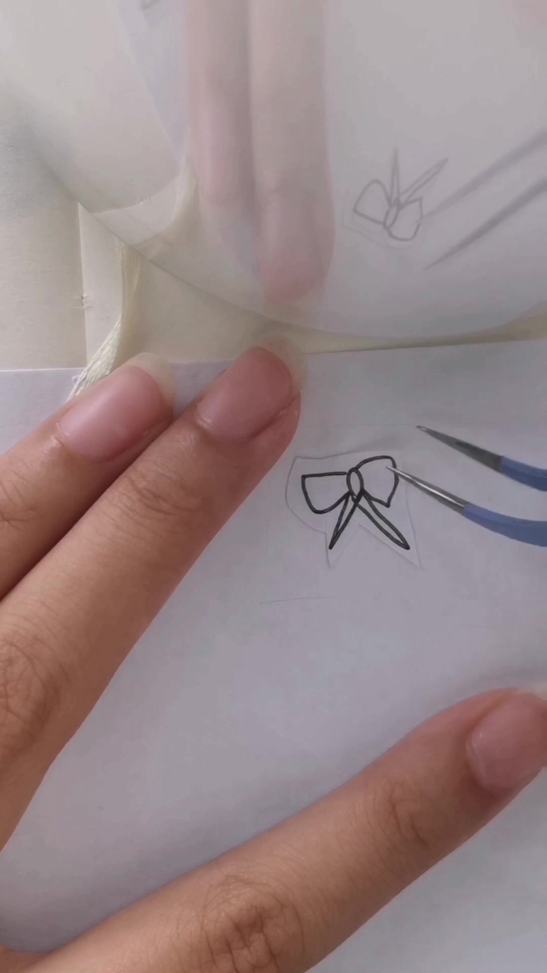 喜欢黑白风格的姐妹看过来,用自制贴纸做手帐啦