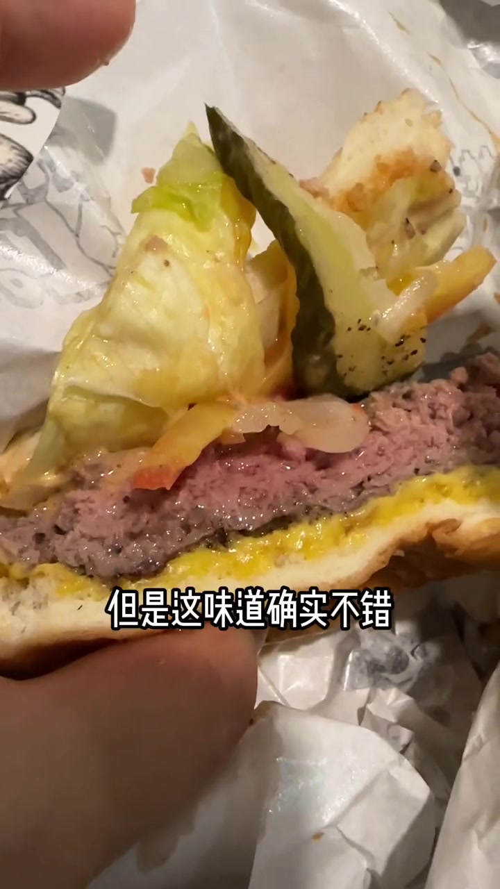 魔都复古汉堡店,胖子的爱 上海探店 汉堡 汉堡美食餐厅 我也想来个高级的汉堡 魔都美食