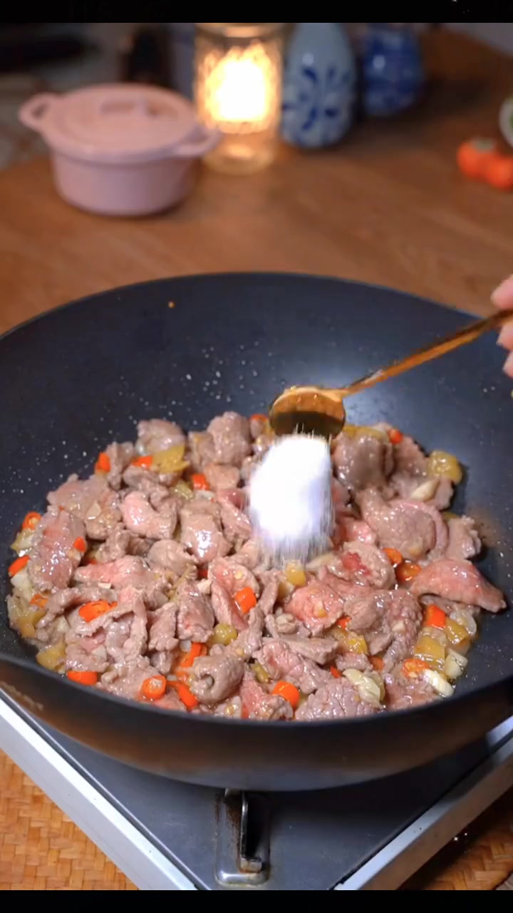 香菜牛里脊 麻辣烫 土豆粉 砂锅土豆粉 米线 夏天热的不想吃饭,自己在家这样做,干净卫生还
