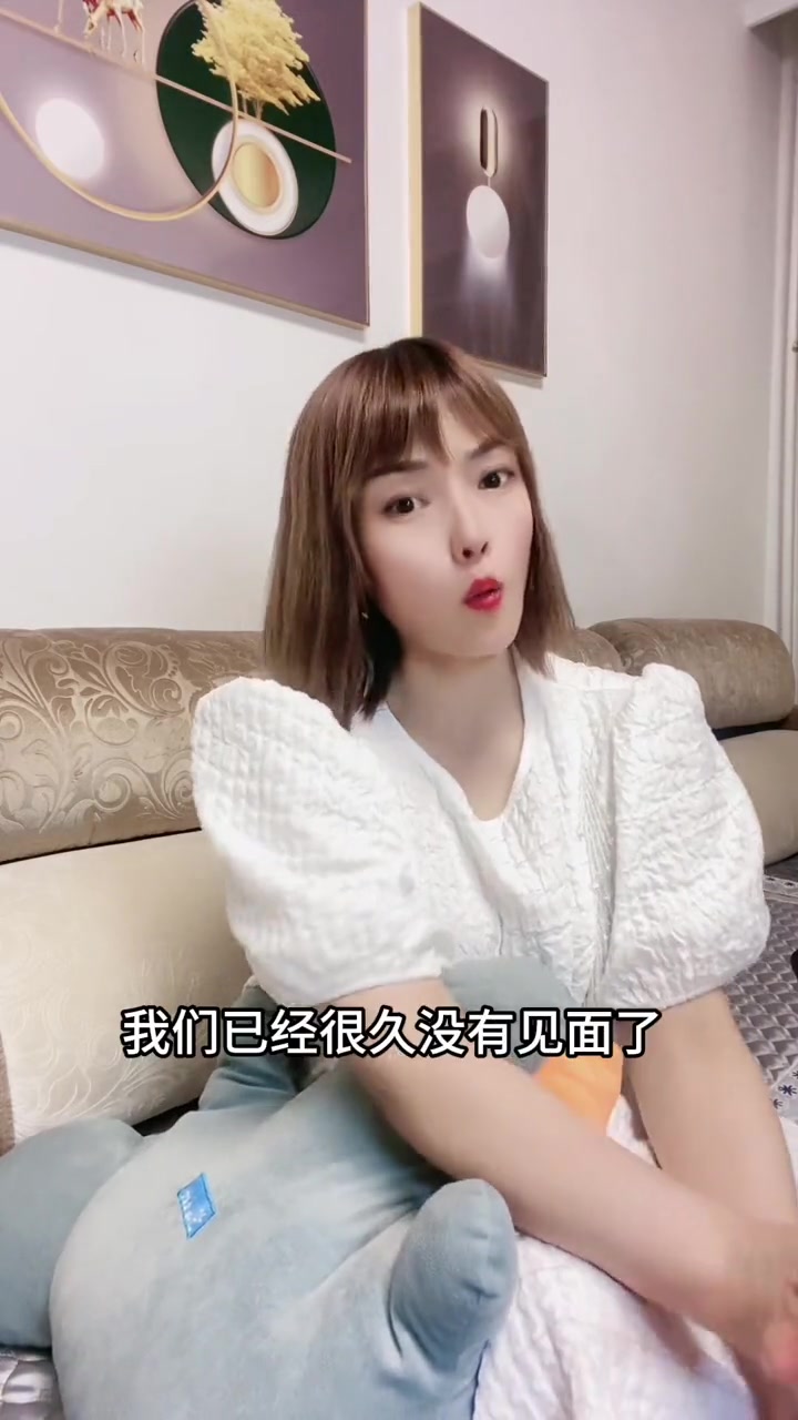来吧,我们一起为立秋第一杯奶茶干杯 上海职场人这杯我请的100种翻译 上海人立秋第一杯下午
