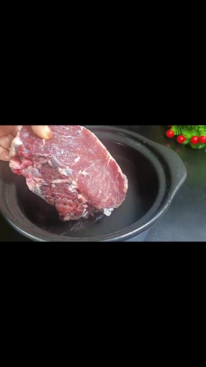 四川特色美食,灯影牛肉,麻辣鲜香,简直就是追剧神器 灯影牛肉 四川特色 牛肉神仙吃法 牛肉