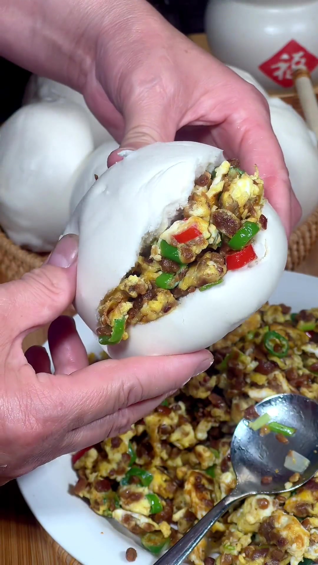 河南特色豆糁炒鸡蛋,你有多久没吃过了 地方特色美食 乡村味道 豆糁炒鸡蛋 河南美食